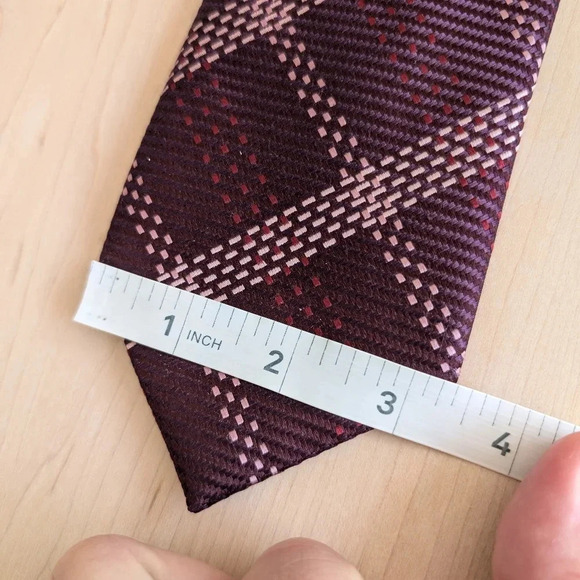 Oscar de la Renta Purple Plaid Tie - Picture 9 of 10